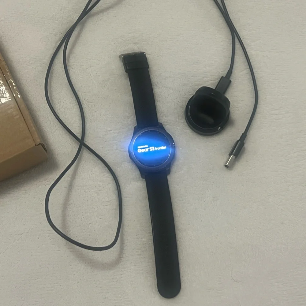 Samsung -Gear s3 frontier Black Smartwatch with Charging Dock (F)